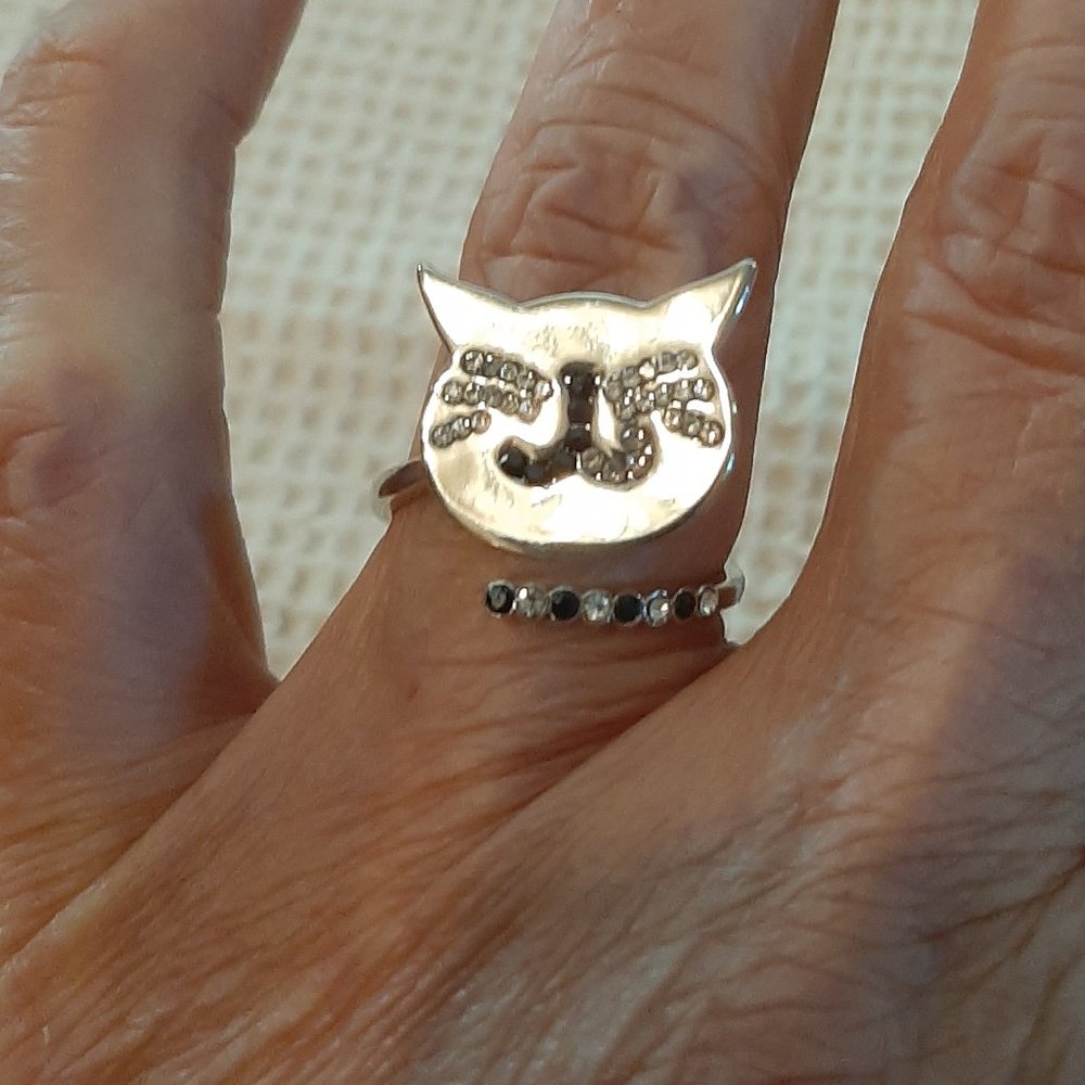 Cat Rhinestone Ring